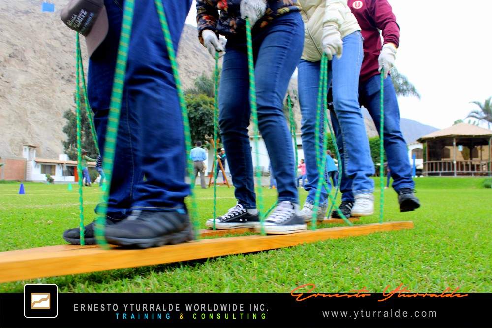 Team Building LATAM | Taller de Trabajo en Equipo para Empresas con visión colaborativa en Bogotá