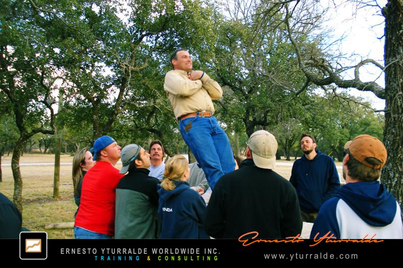 Team Building LATAM | Taller de Trabajo en Equipo para Empresas líderes en resultados