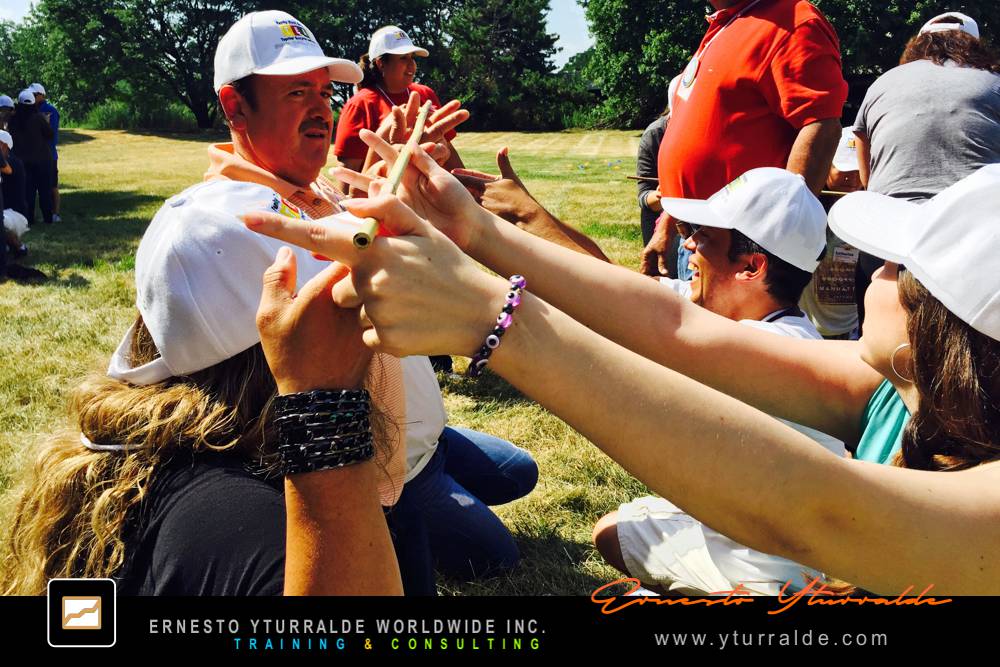 Talleres Experienciales | Team Building LATAM | Talleres enfocados en desarrollo humano y cohesión de equipos