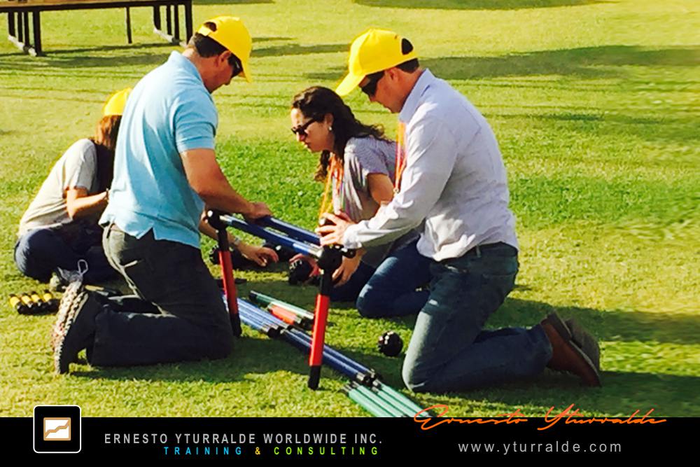 Talleres Experienciales | Team Building LATAM | Espacios de aprendizaje para desarrollar accountability y visión compartida