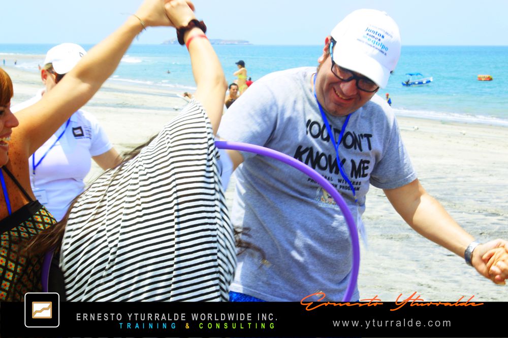Team Building LATAM | Actividades lúdicas empresariales para fortalecer la confianza y el compromiso