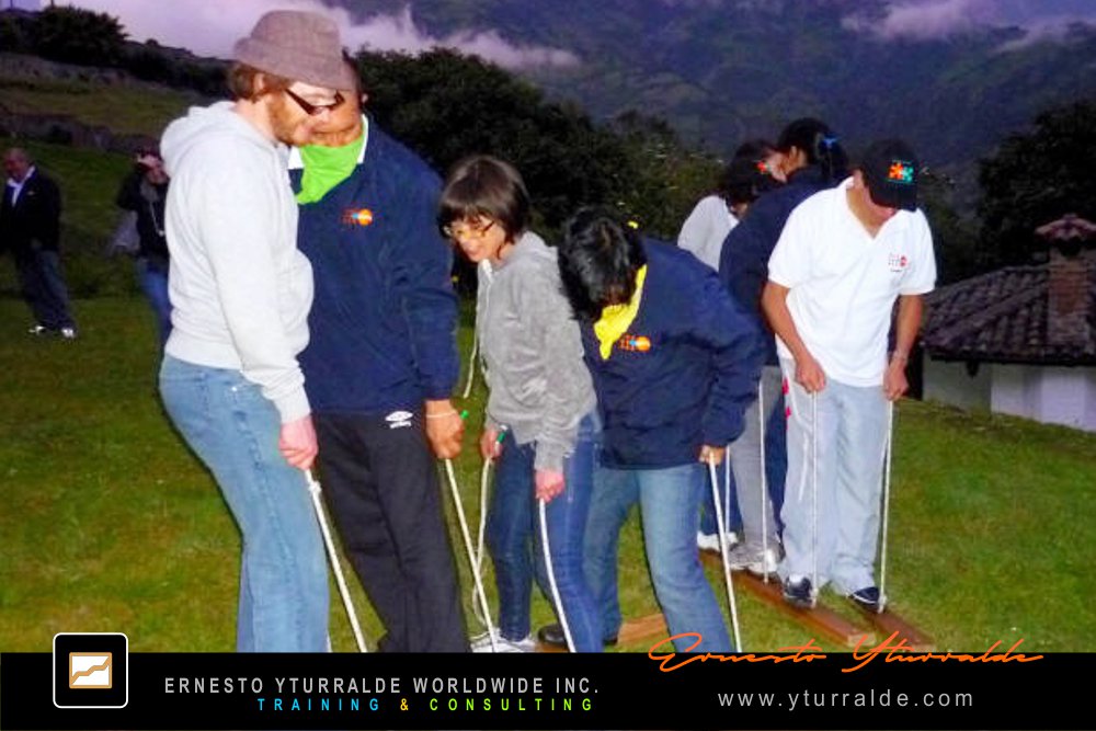 Team Building LATAM | Taller de Trabajo en Equipo con foco en cohesión y propósito
