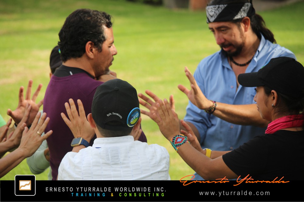 Team Building LATAM | Team Building Empresarial con jornadas outdoor de alto valor